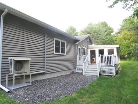 1473 Eastern Road Warren ME 04864