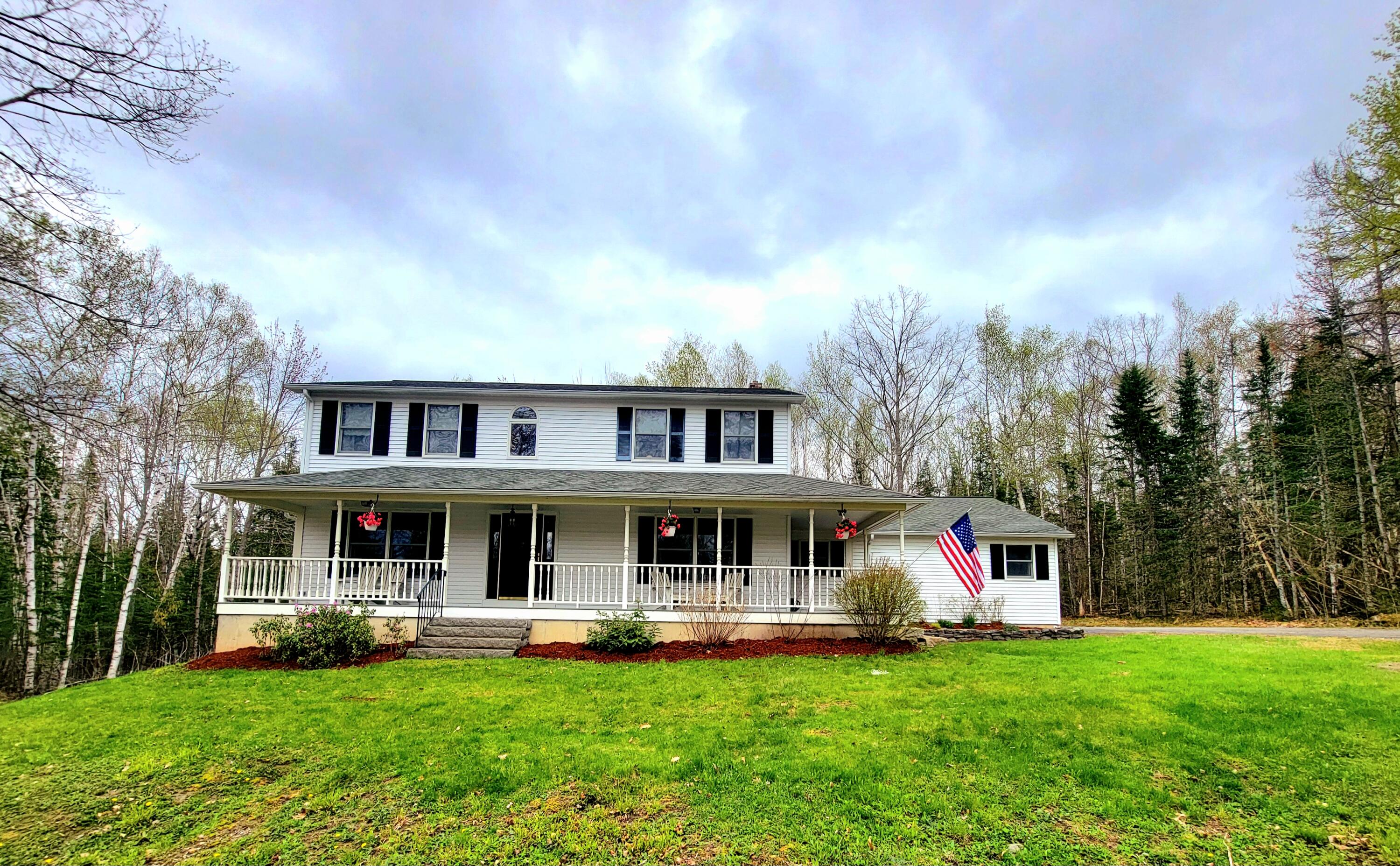 1071 Sunset Avenue Glenburn ME 04401