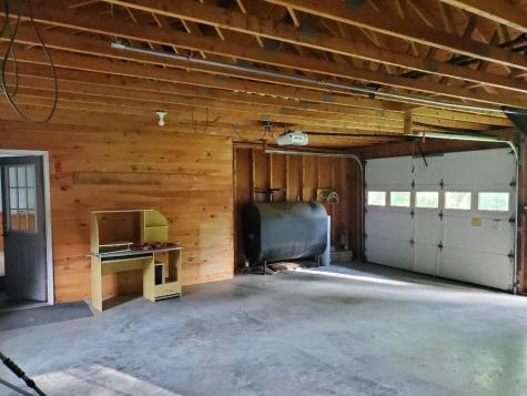 1337 Dexter Road Dover-foxcroft ME 04426