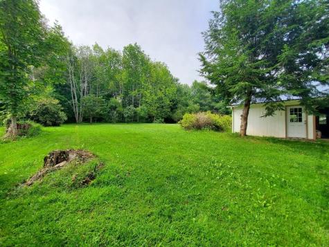 1337 Dexter Road Dover-foxcroft ME 04426