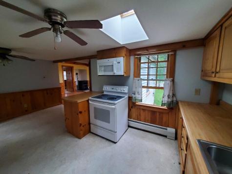 1337 Dexter Road Dover-foxcroft ME 04426
