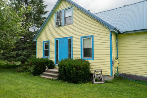 525 New Vineyard Road Farmington ME 04938