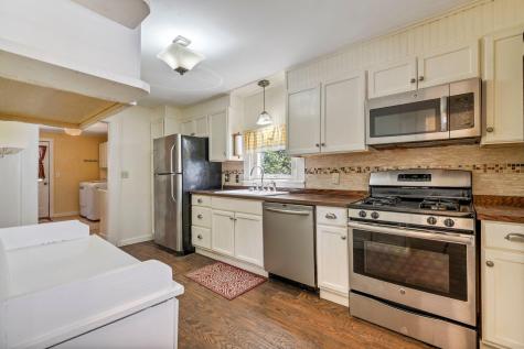 212 Lincoln Street Bangor ME 04401