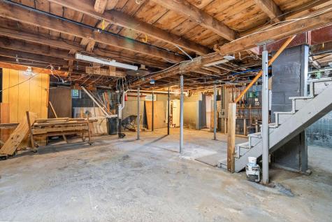 212 Lincoln Street Bangor ME 04401