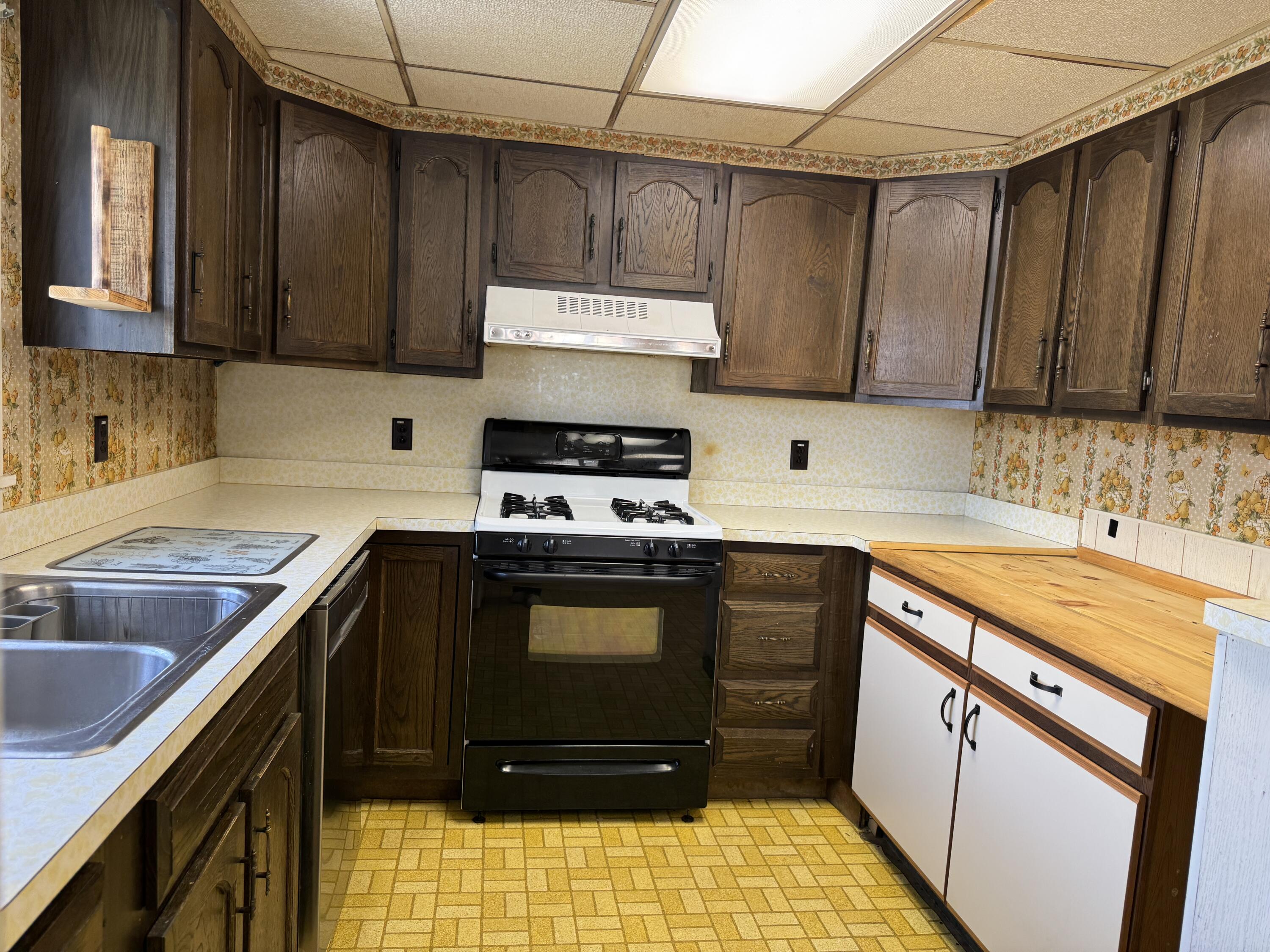 29 Cedar Street Dexter ME 04930