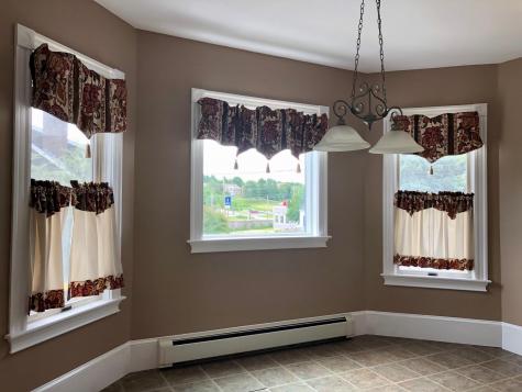 27 W Bates Street Auburn ME 04210