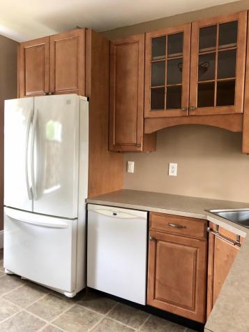27 W Bates Street Auburn ME 04210