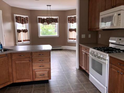 27 W Bates Street Auburn ME 04210