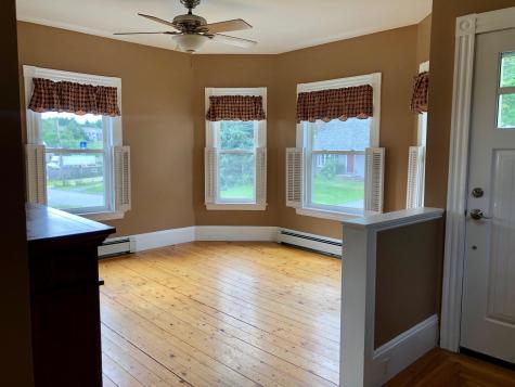 27 W Bates Street Auburn ME 04210