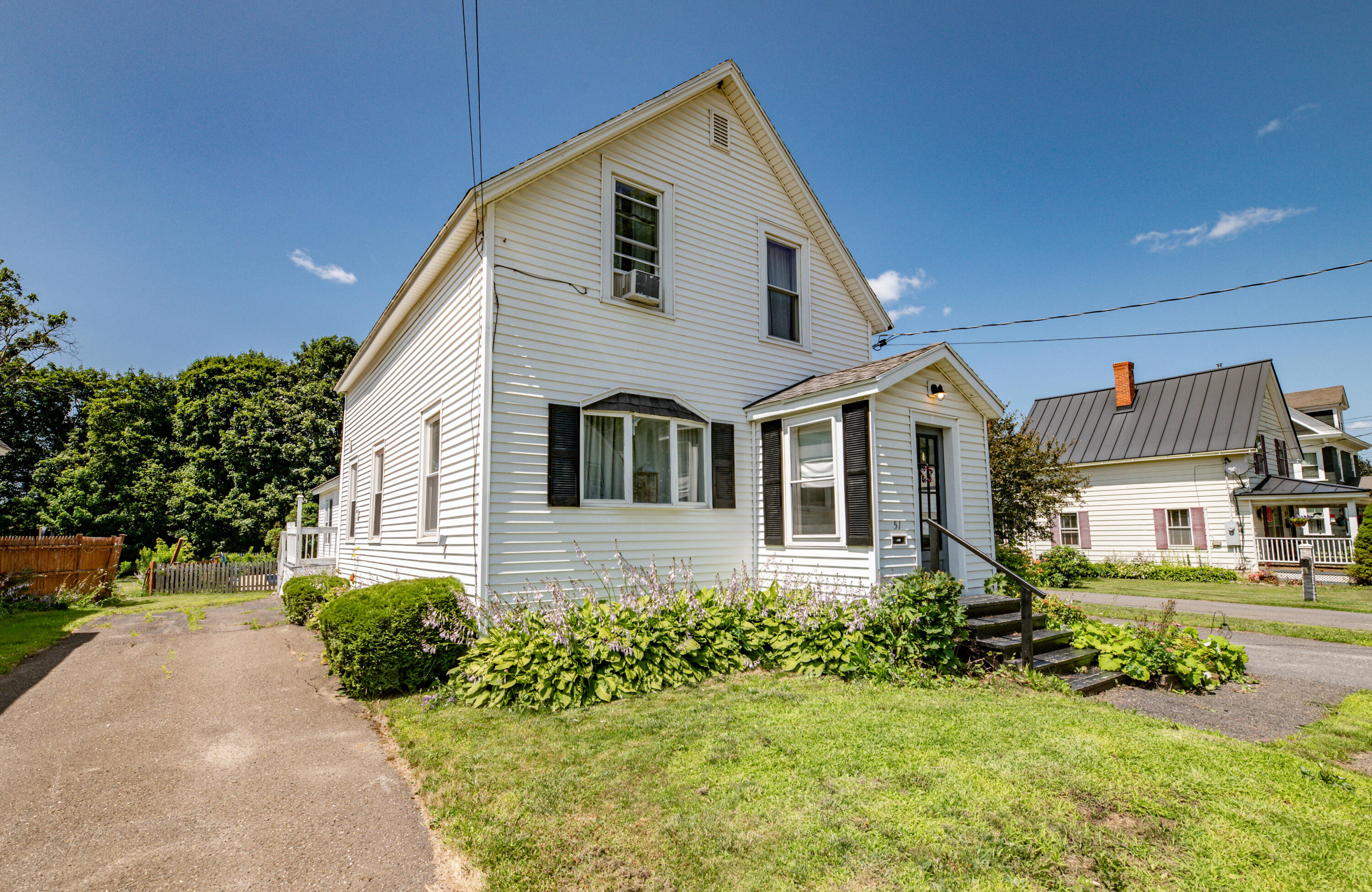 51 High Street Houlton ME 04730