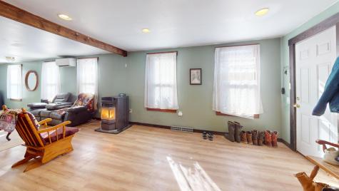 486 Main Street Lincoln ME 04457