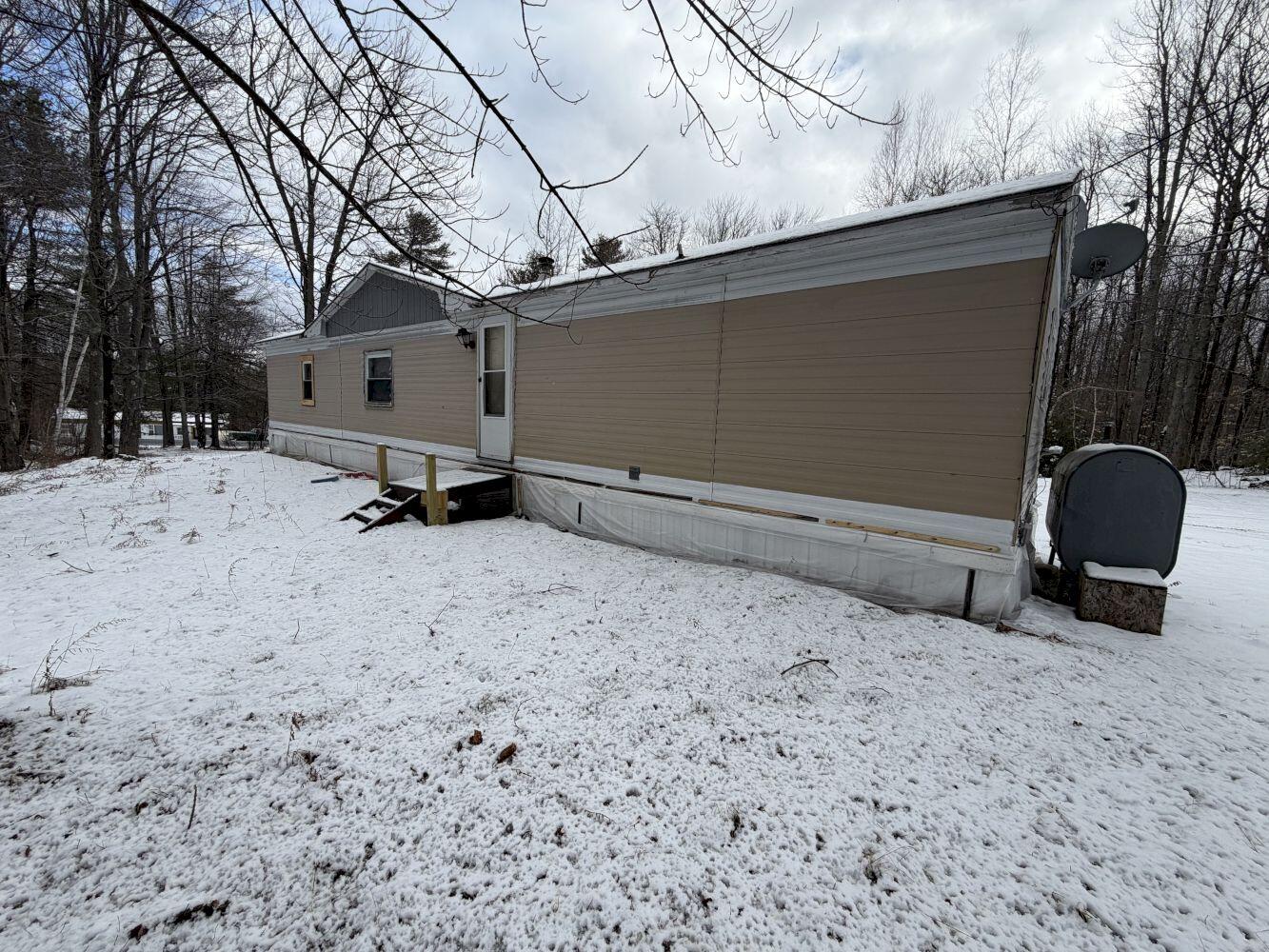 76 U.s. 2 West Route Wilton ME 04294
