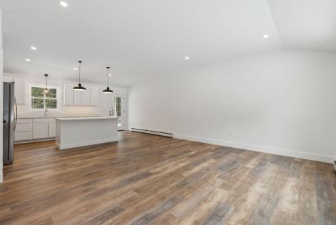 102 Keystone Drive Waterboro ME 04061