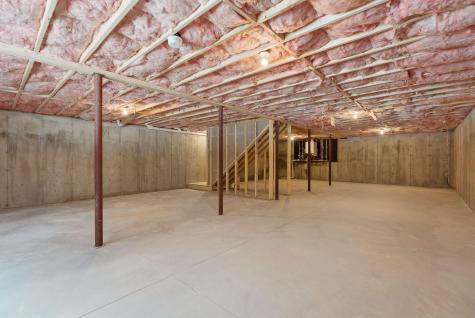 102 Keystone Drive Waterboro ME 04061