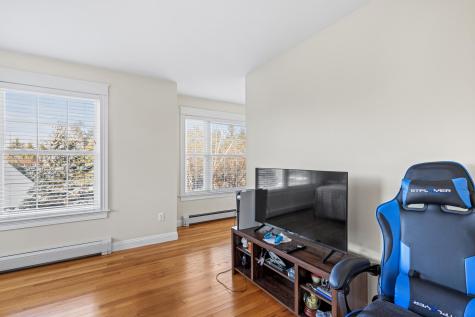 9 Longview Drive Portland ME 04103