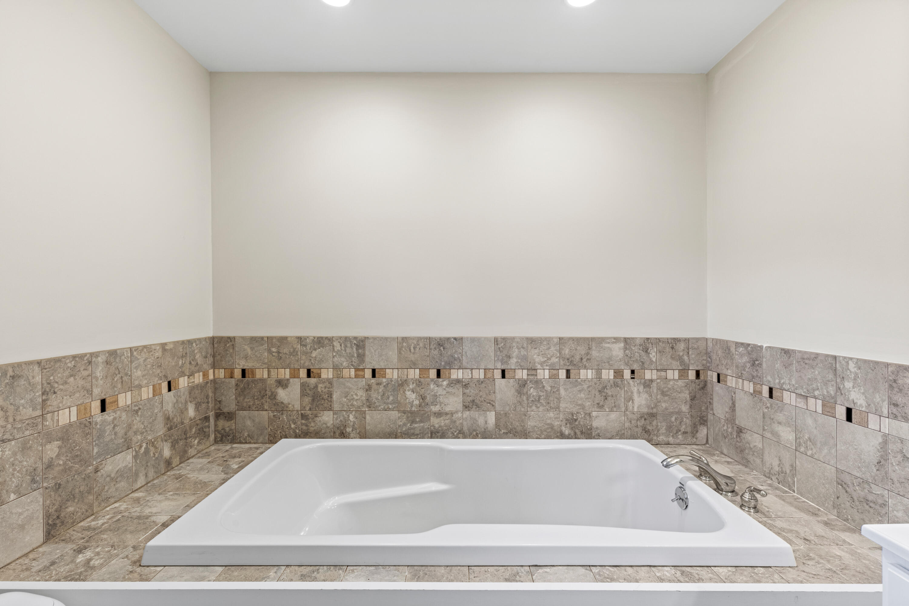 9 Longview Drive Portland ME 04103