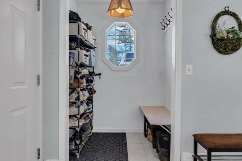 96 Alderwood Road Auburn ME 04210