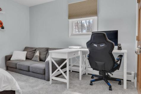 96 Alderwood Road Auburn ME 04210