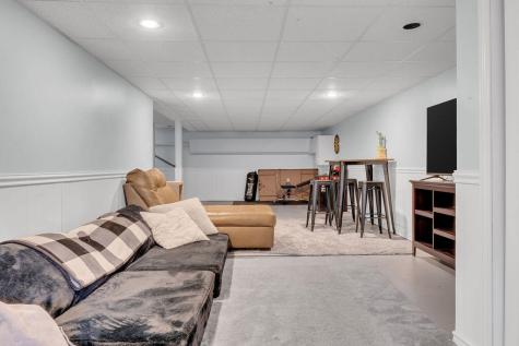 96 Alderwood Road Auburn ME 04210