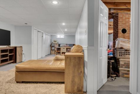 96 Alderwood Road Auburn ME 04210