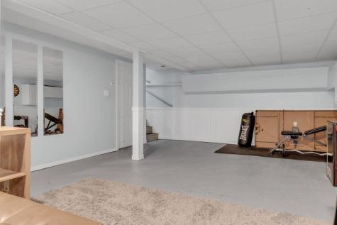 96 Alderwood Road Auburn ME 04210