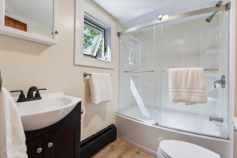 51 Sanford Road Alfred ME 04002