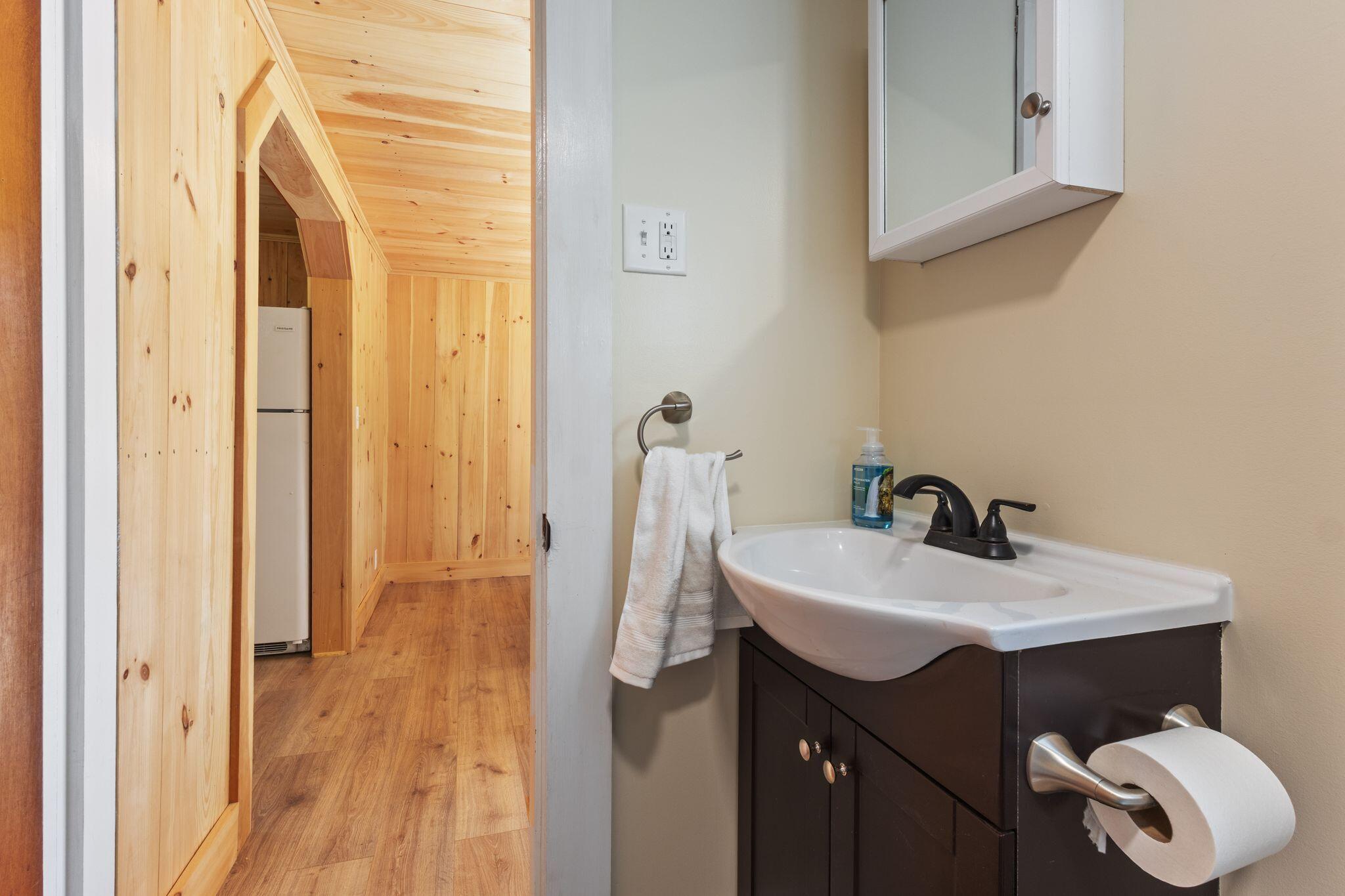 51 Sanford Road Alfred ME 04002