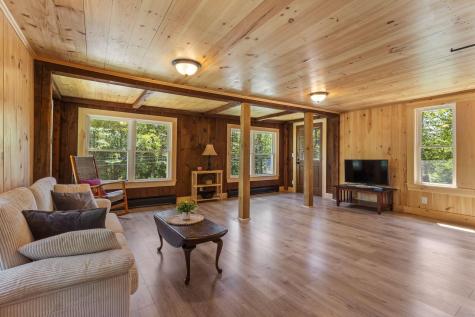 51 Sanford Road Alfred ME 04002