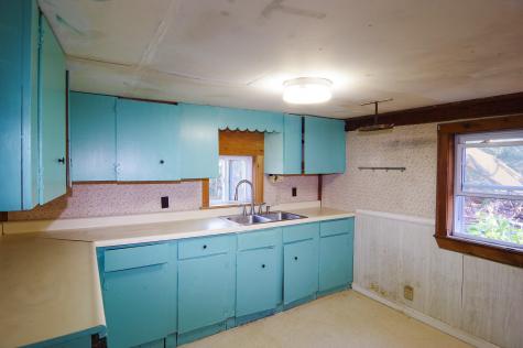 292 N Dexter Road Parkman ME 04443