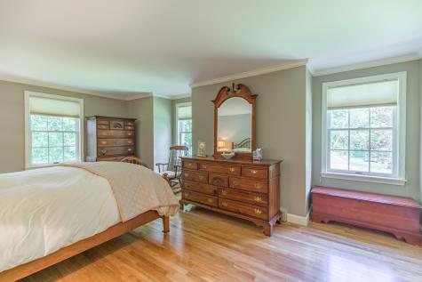 194 Oakwood Drive Yarmouth ME 04096