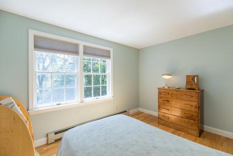 194 Oakwood Drive Yarmouth ME 04096