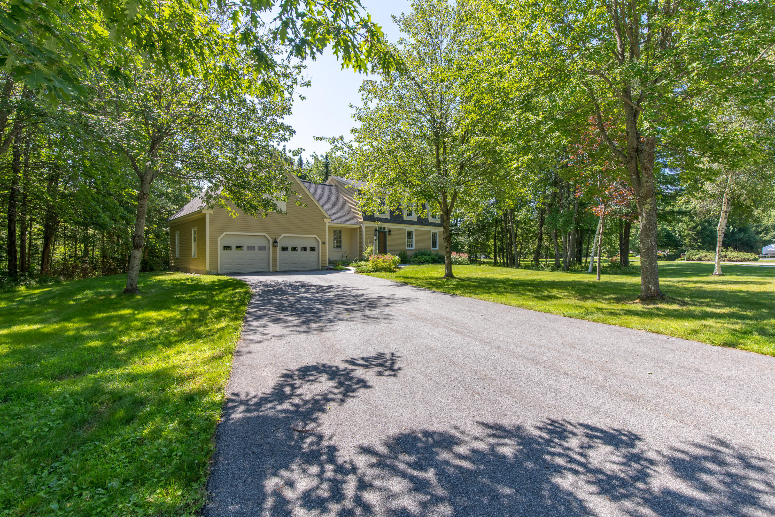 194 Oakwood Drive Yarmouth ME 04096