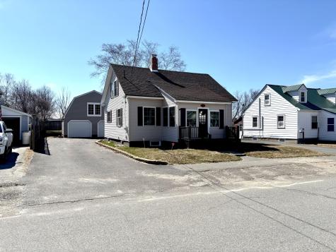 66 Eastland Avenue Millinocket ME 04462
