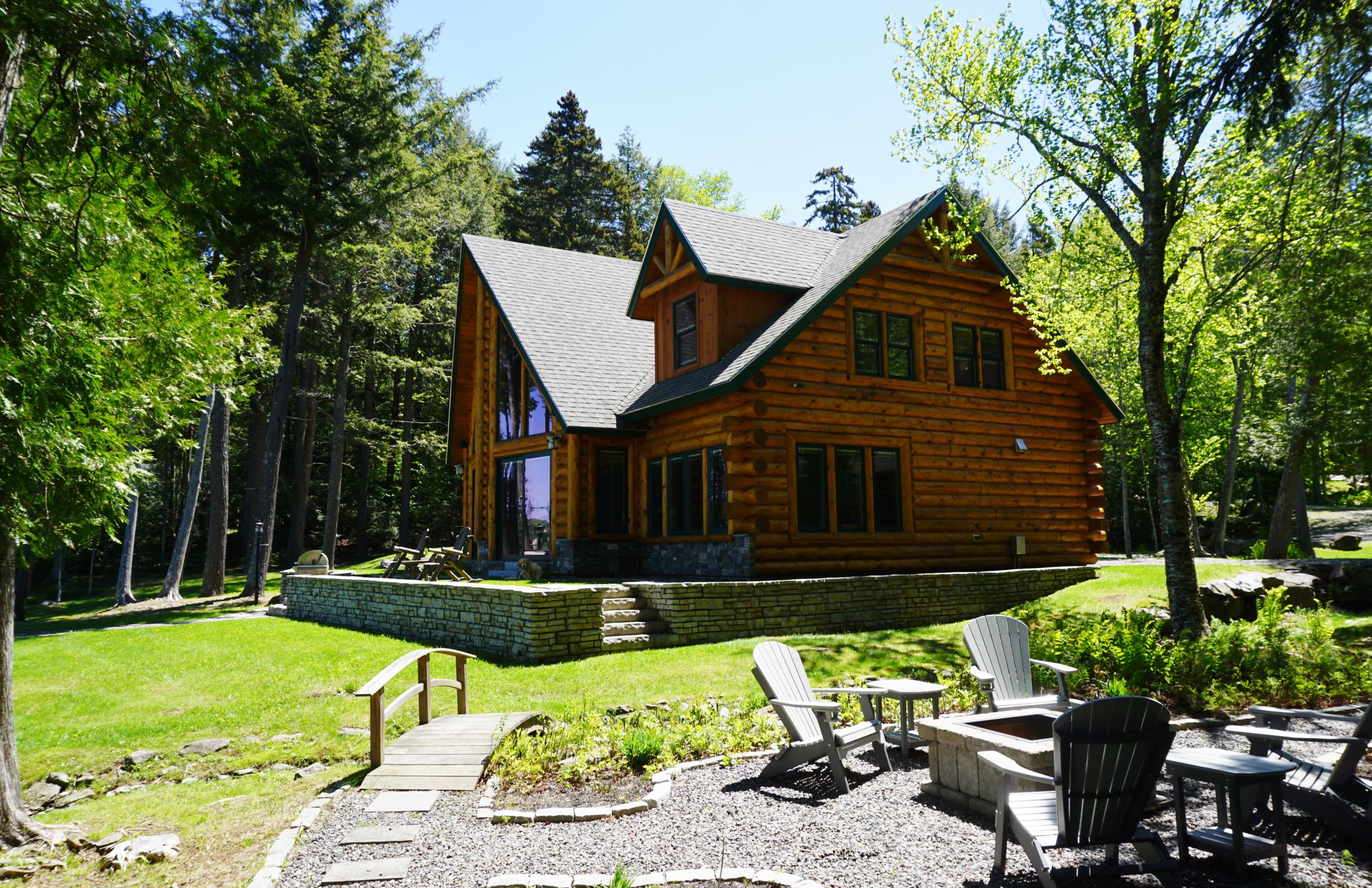 24 North Shore Road Harfords Point Twp ME 04441