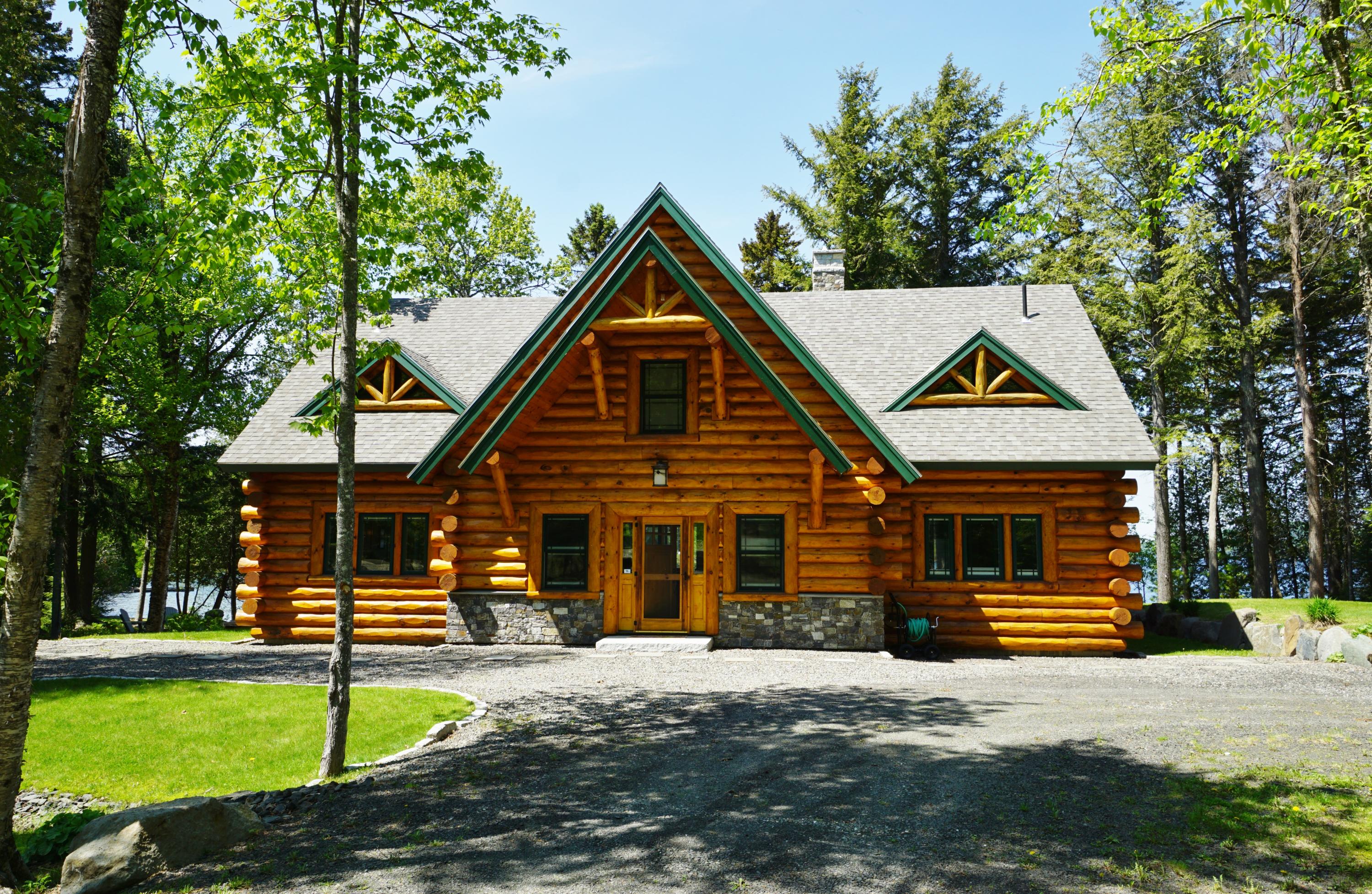 24 North Shore Road Harfords Point Twp ME 04441