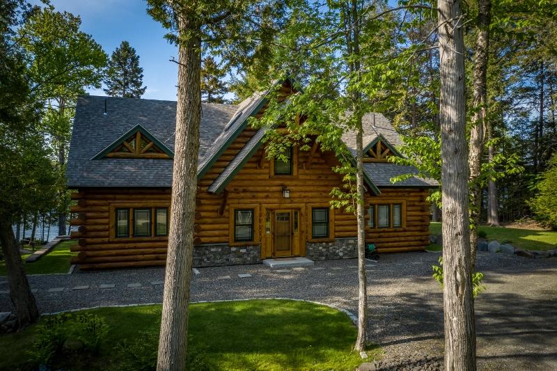 24 North Shore Road Harfords Point Twp ME 04441