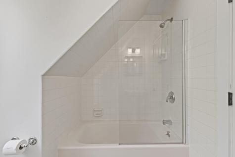 531 Ledge Road Yarmouth ME 04096
