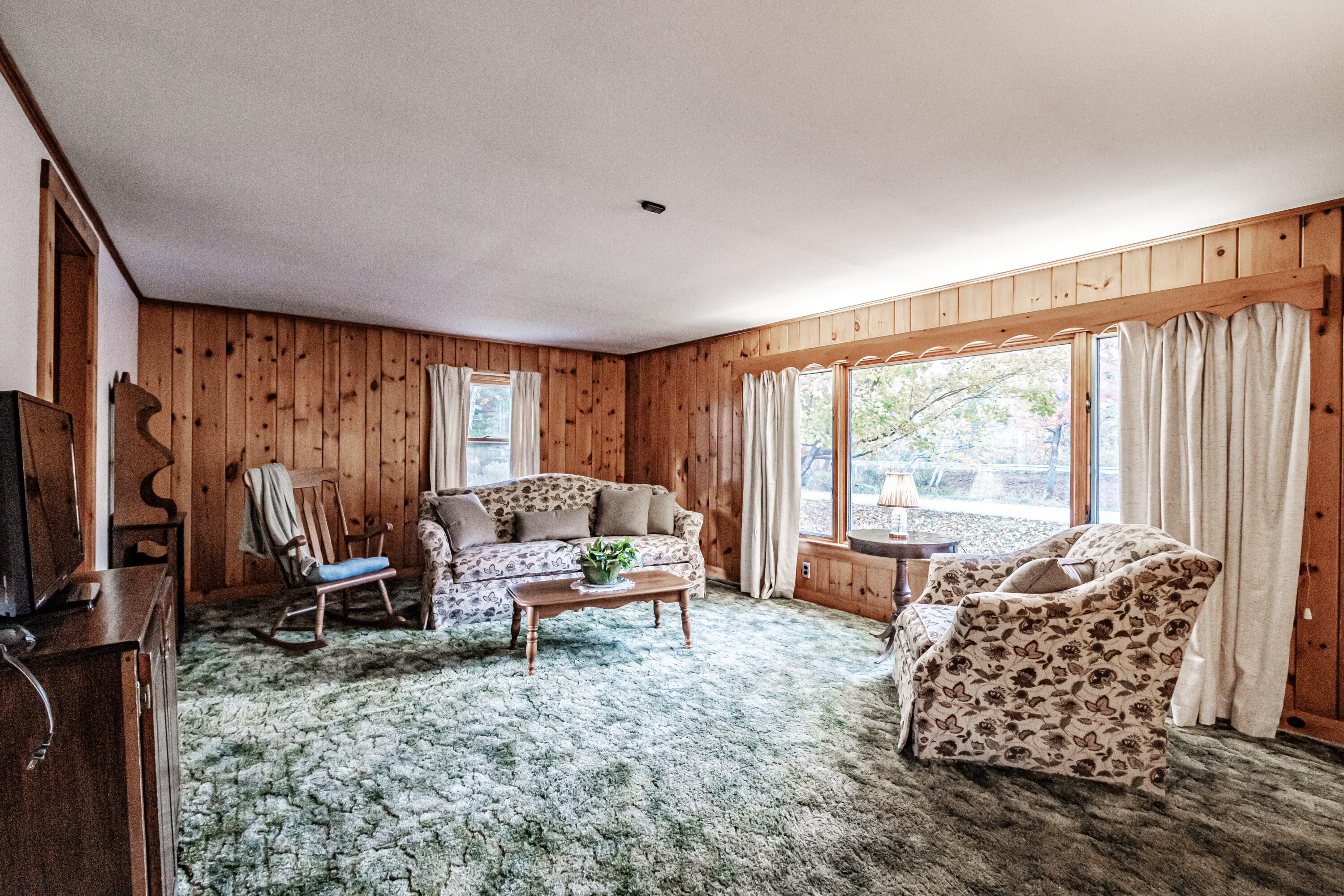 16 Lynchville Loop Albany Twp ME 04217
