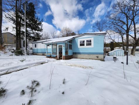 9 Oak Street Jay ME 04239