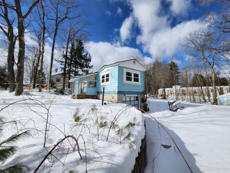 9 Oak Street Jay ME 04239