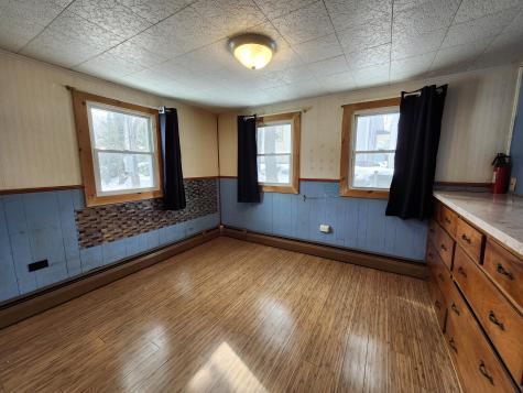 9 Oak Street Jay ME 04239