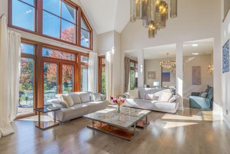 31 Windswept Lane Blue Hill ME 04614