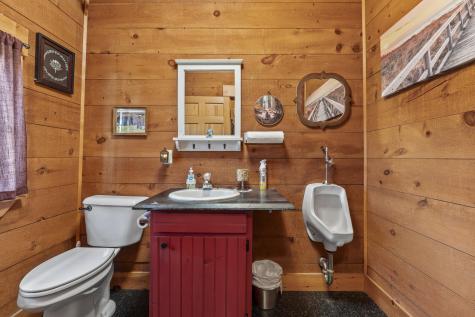 37 Mclaughlin Road Wilton ME 04294