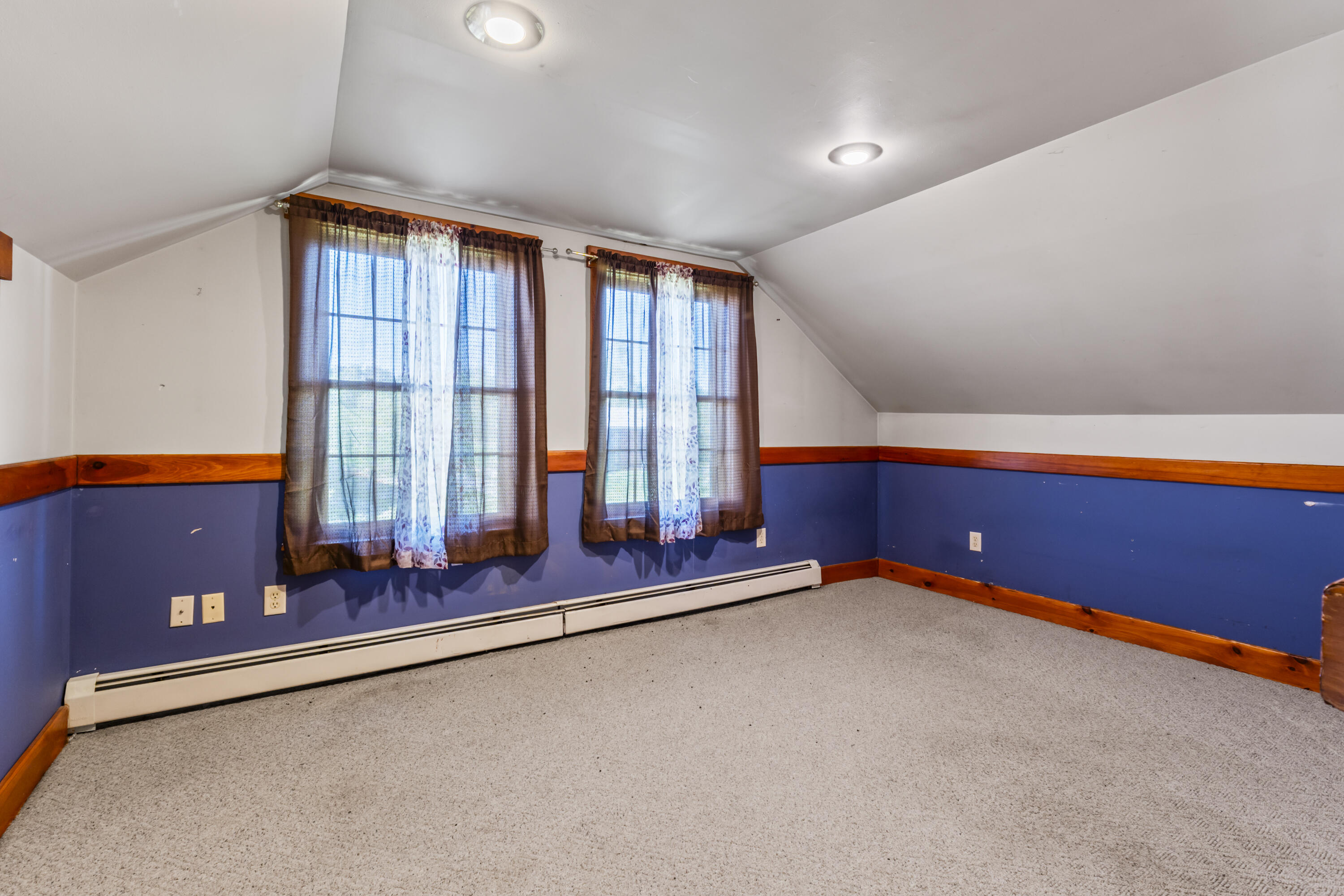 37 Mclaughlin Road Wilton ME 04294