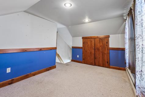 37 Mclaughlin Road Wilton ME 04294