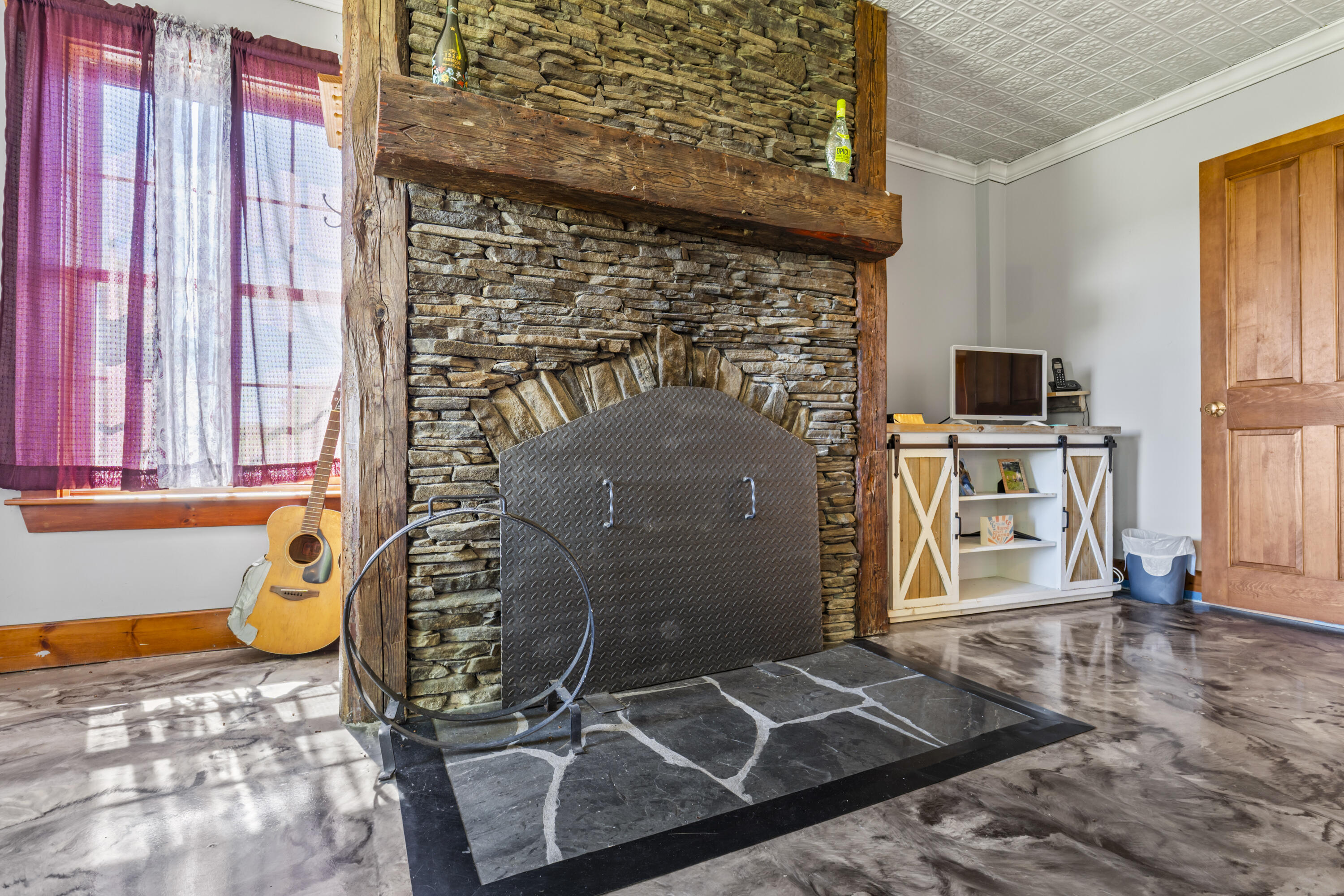 37 Mclaughlin Road Wilton ME 04294