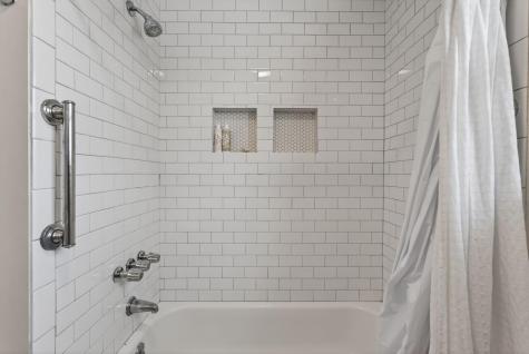 4 Barque Road Bath ME 04530