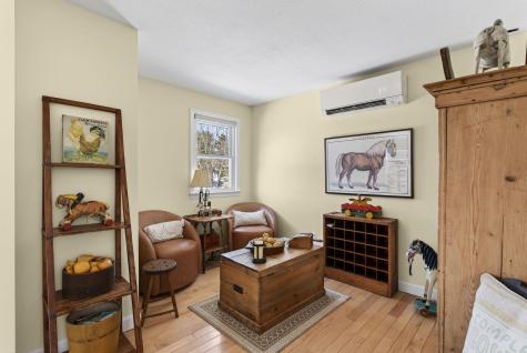 4 Barque Road Bath ME 04530