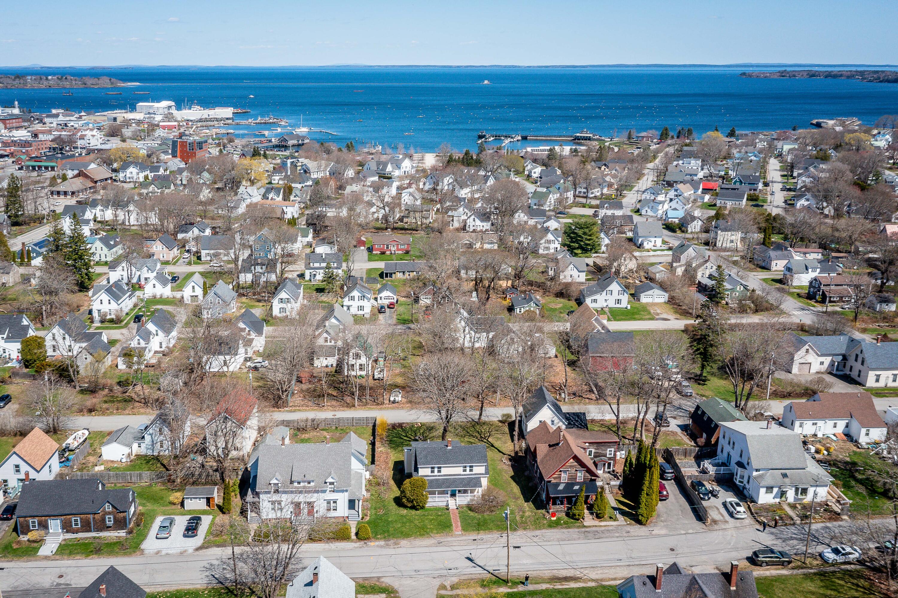 19 Orange Street Rockland ME 04841