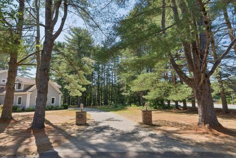 3 & 4 Trestle Lane Harrison ME 04040